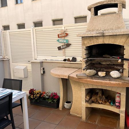 Cozy Beach House With Pool & Bbq Cubelles Extérieur photo